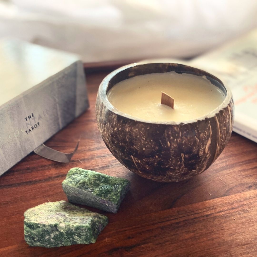 Green Flourite (Mental clarity) Crystal Coconut Candle